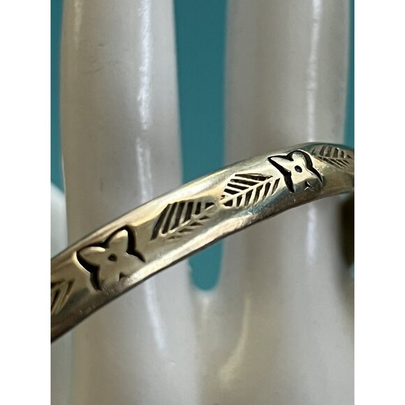 Sterling Silver Taxco 925 Bangle Bracelet Leaf & Flower Pattern 2.5" Diameter - Picture 2 of 5